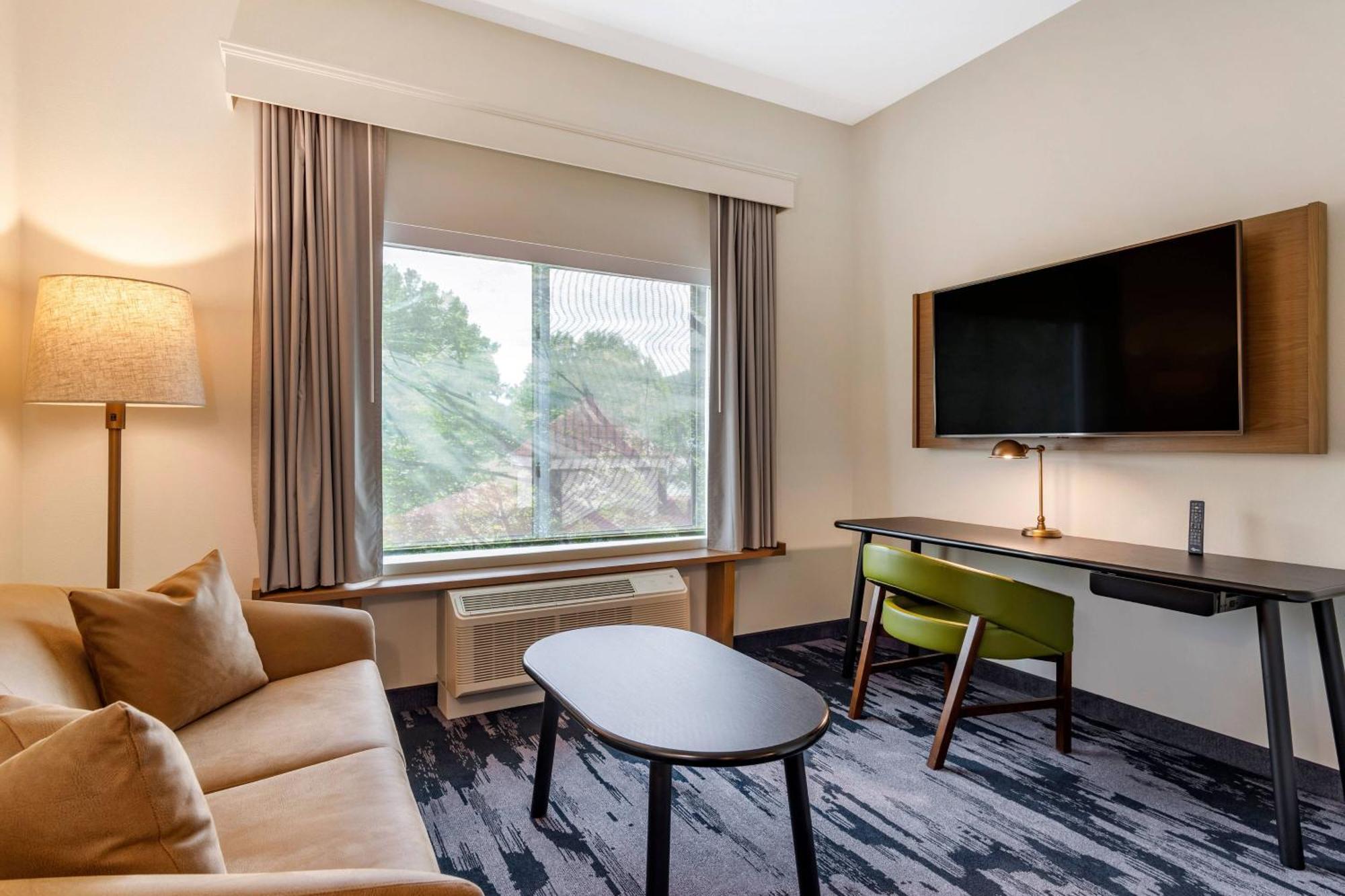 Fairfield Inn & Suites By Marriott Helen Ngoại thất bức ảnh